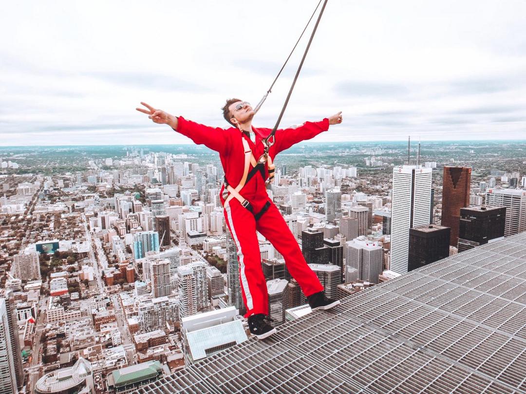 Edge Walk e CN Tower: aventura radical em Toronto!