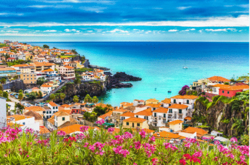 Ilha da Madeira: infraestrutura moderna e roteiros incríveis para 2021